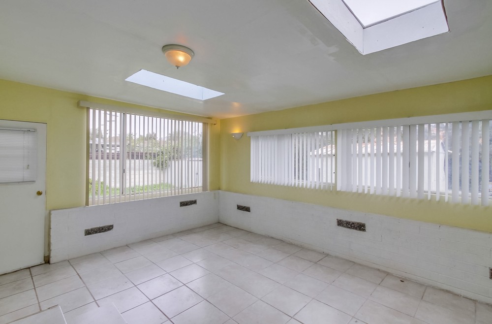 Virtual tour photo 12 of 28 for 5538 Carmen St