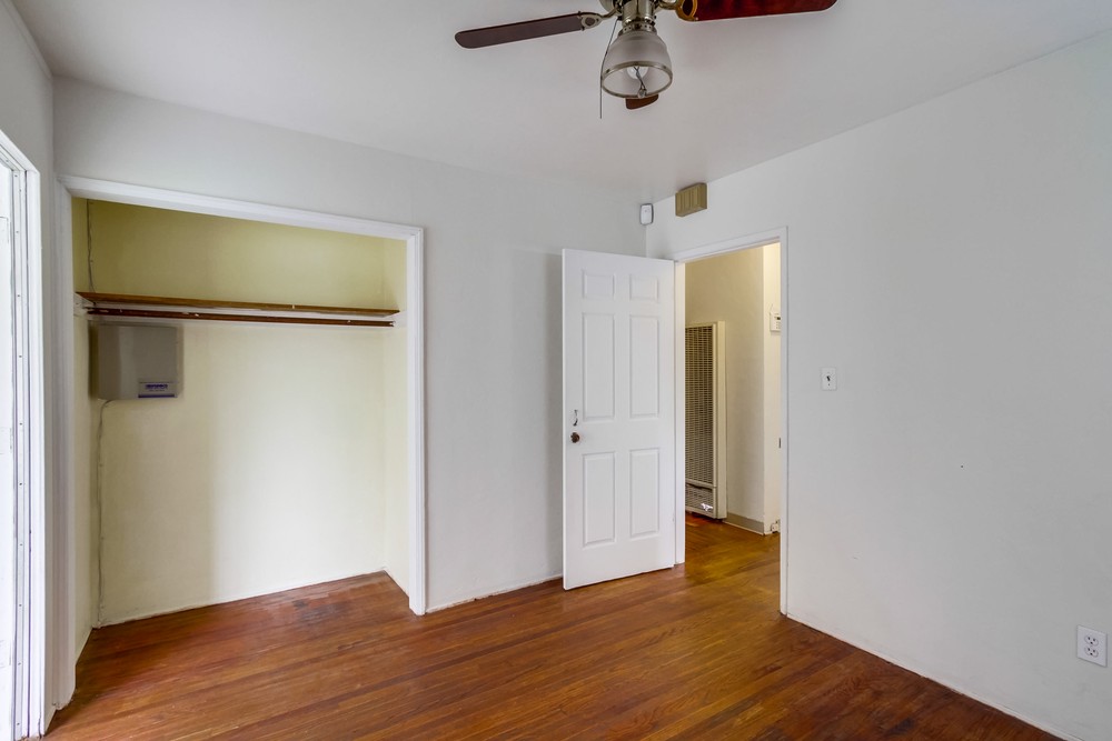 Virtual tour photo 18 of 28 for 5538 Carmen St