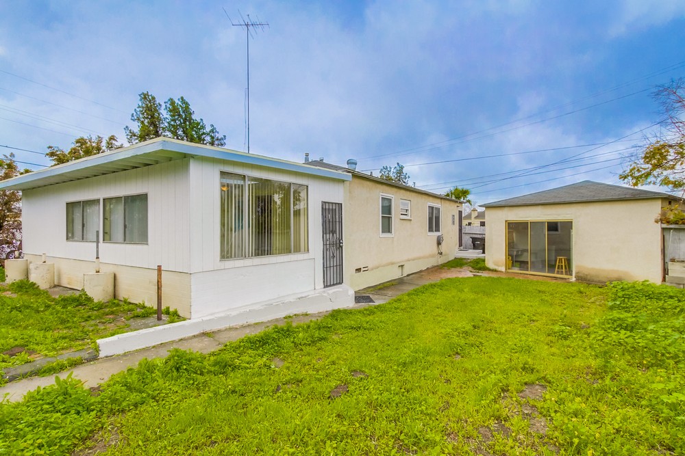 Virtual tour photo 27 of 28 for 5538 Carmen St
