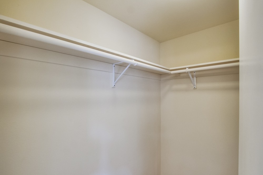 Virtual tour photo 20 of 33 for 5540 Renaissance Avenue #1