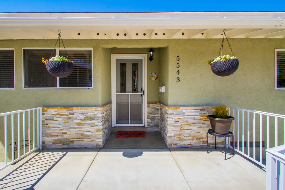 Virtual tour photo 11 of 56 for 5543 Brunswick Ave