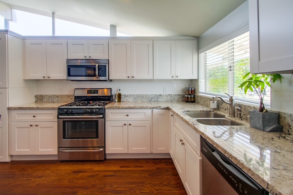 Virtual tour photo 25 of 56 for 5543 Brunswick Ave