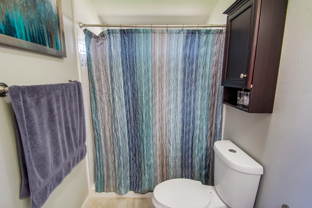 Virtual tour photo 30 of 56 for 5543 Brunswick Ave