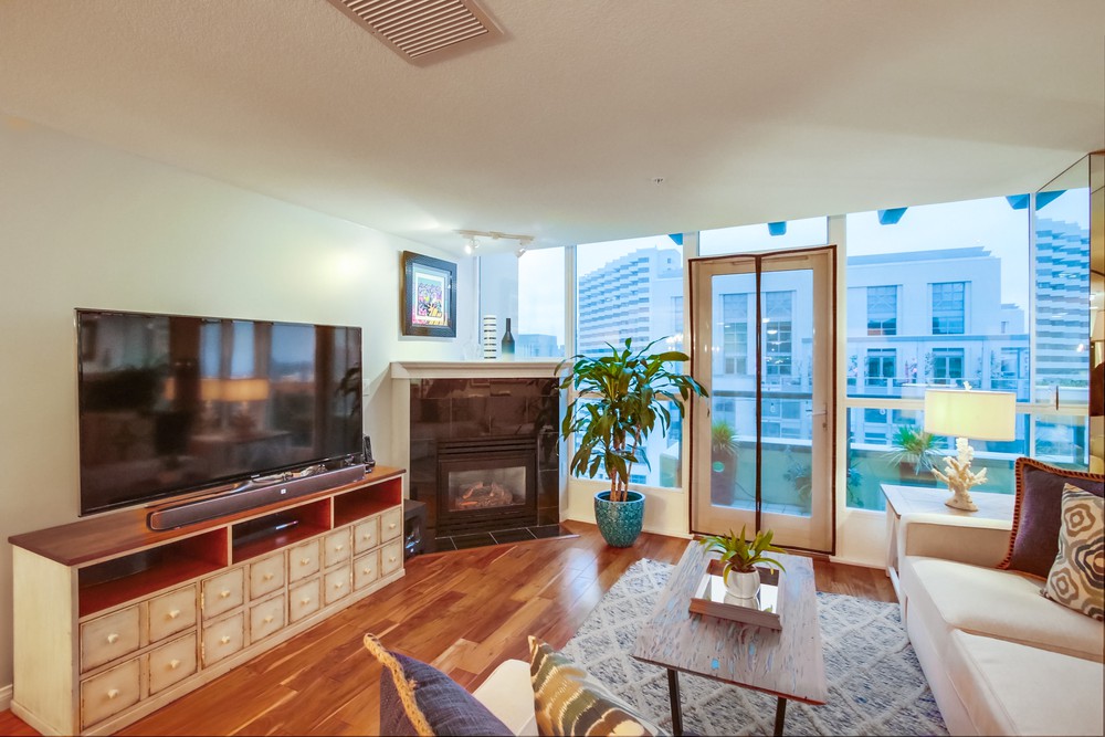 Virtual tour photo 7 of 46 for 555 Front St