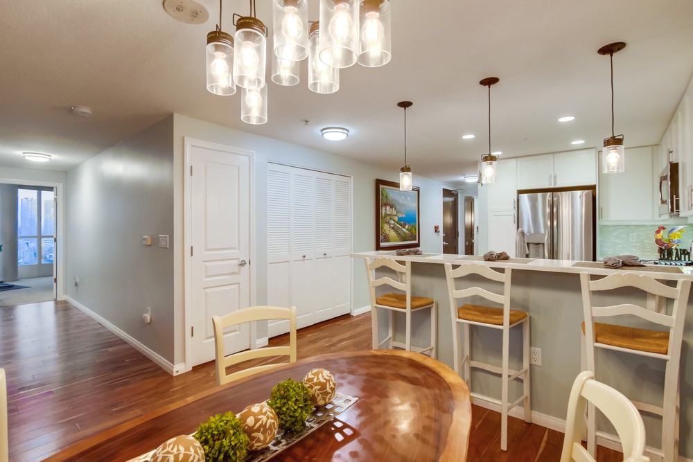 Virtual tour photo 11 of 46 for 555 Front St