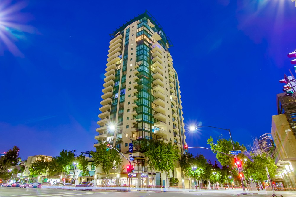 Virtual tour photo 4 of 91 for 555 Front St UNIT 204