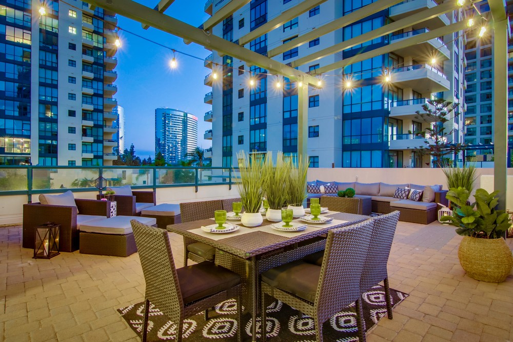 Virtual tour photo 6 of 91 for 555 Front St UNIT 204
