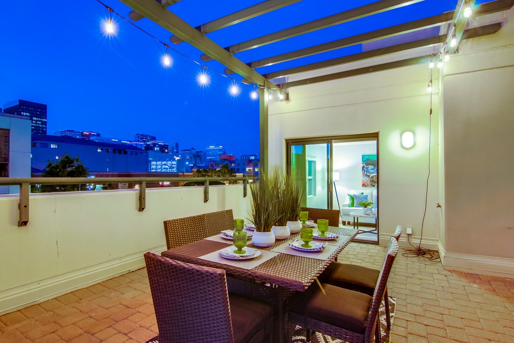 Virtual tour photo 11 of 91 for 555 Front St UNIT 204