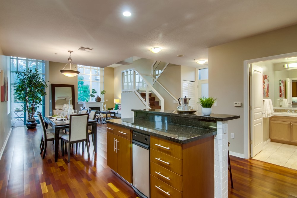 Virtual tour photo 34 of 91 for 555 Front St UNIT 204