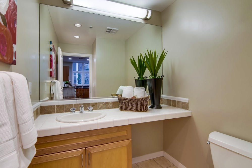 Virtual tour photo 37 of 91 for 555 Front St UNIT 204