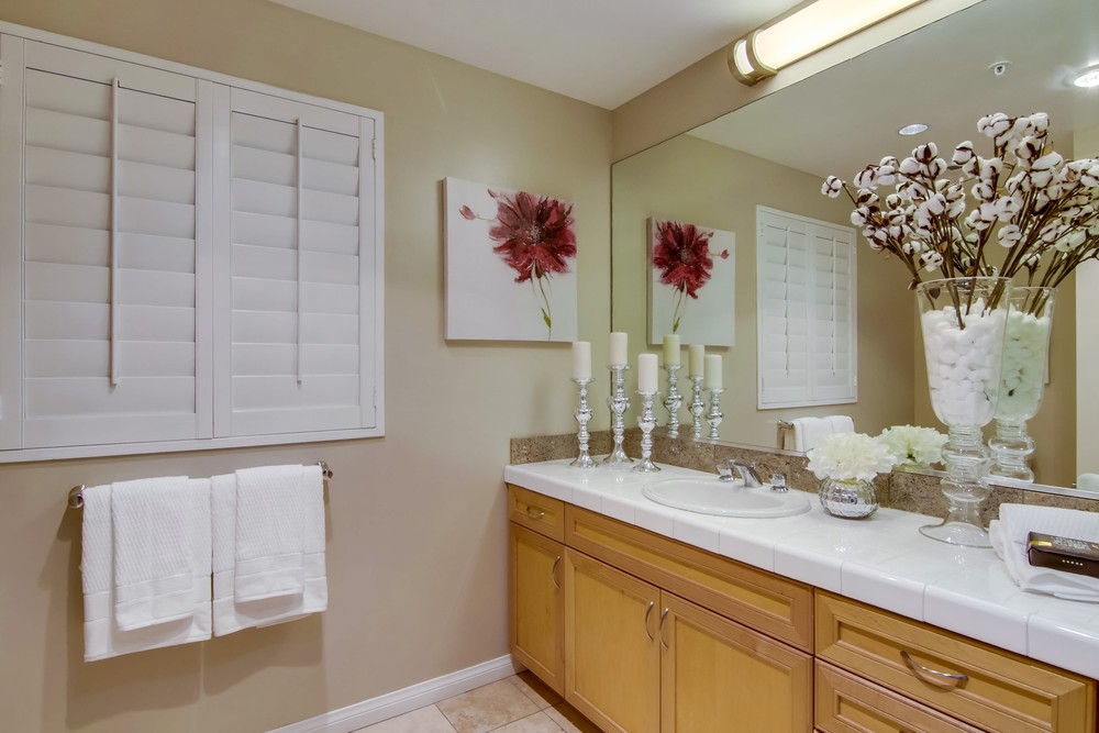 Virtual tour photo 43 of 91 for 555 Front St UNIT 204