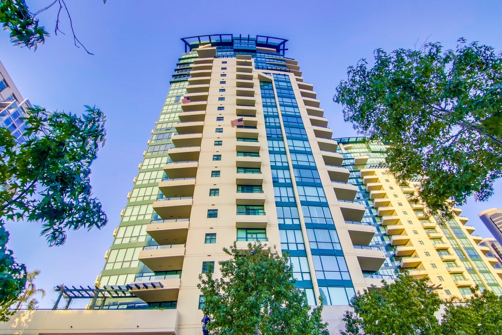 Virtual tour photo 60 of 91 for 555 Front St UNIT 204