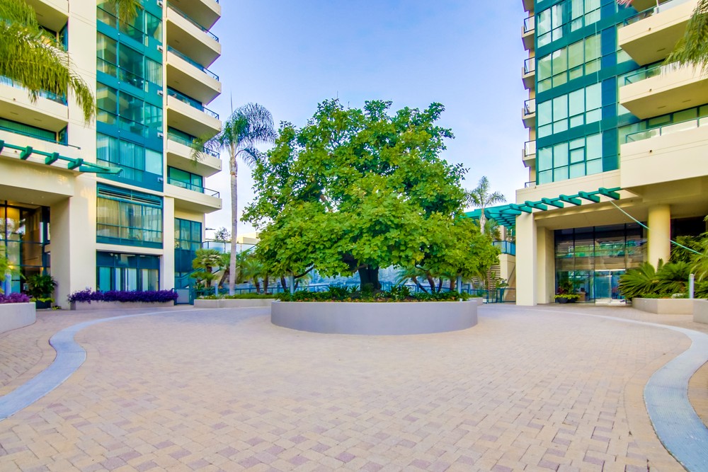 Virtual tour photo 63 of 91 for 555 Front St UNIT 204