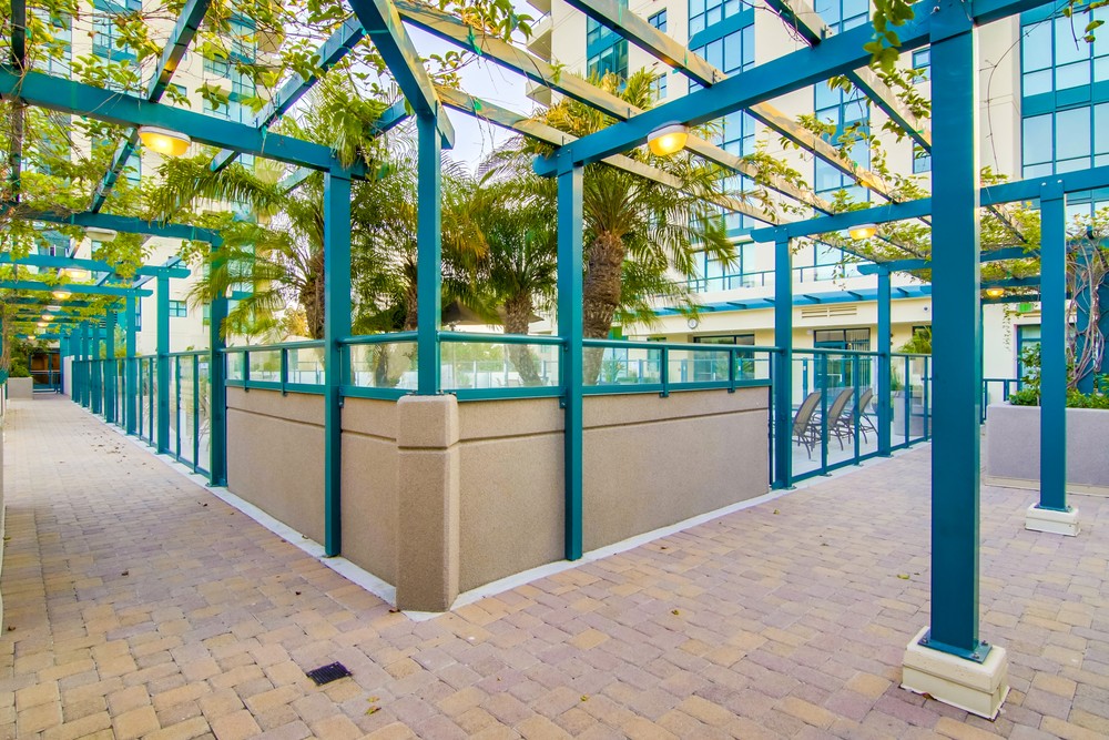 Virtual tour photo 64 of 91 for 555 Front St UNIT 204