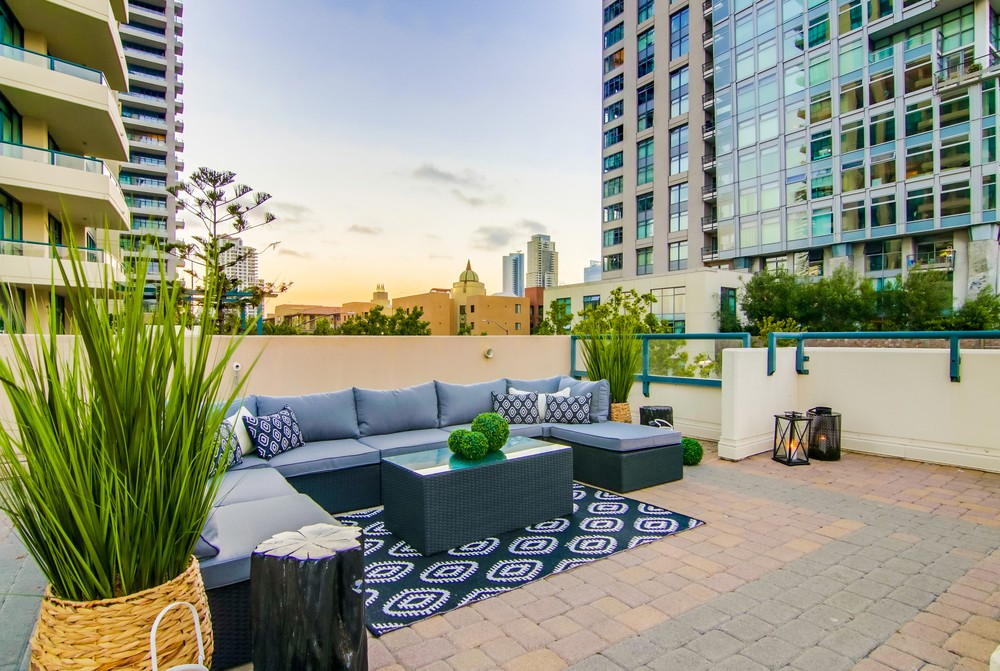 Virtual tour photo 75 of 91 for 555 Front St UNIT 204