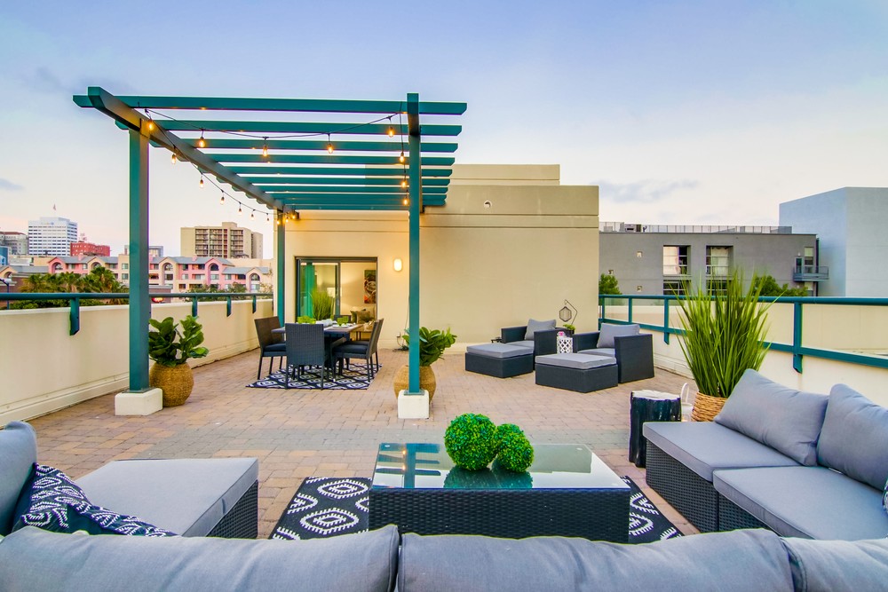 Virtual tour photo 78 of 91 for 555 Front St UNIT 204