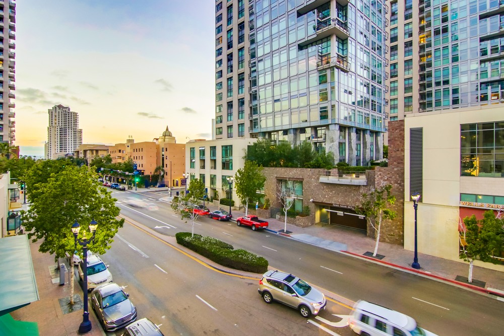 Virtual tour photo 88 of 91 for 555 Front St UNIT 204