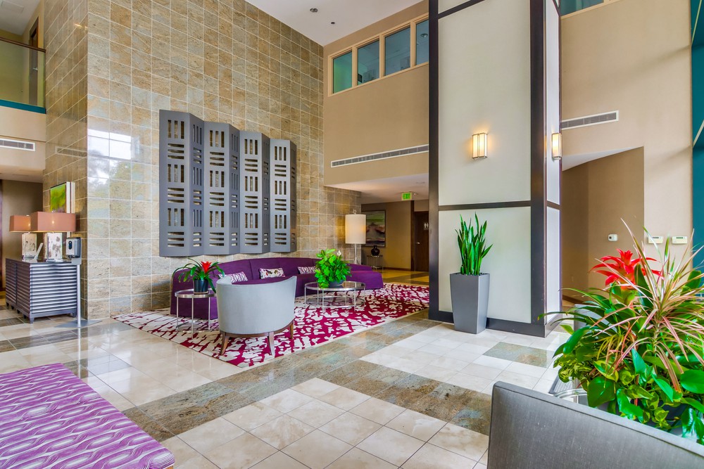 Virtual tour photo 5 of 54 for 555 Front St UNIT 2301