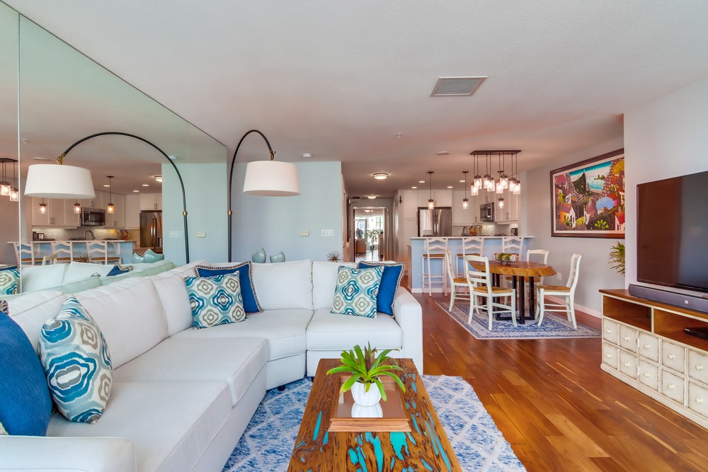 Virtual tour photo 12 of 54 for 555 Front St UNIT 2301