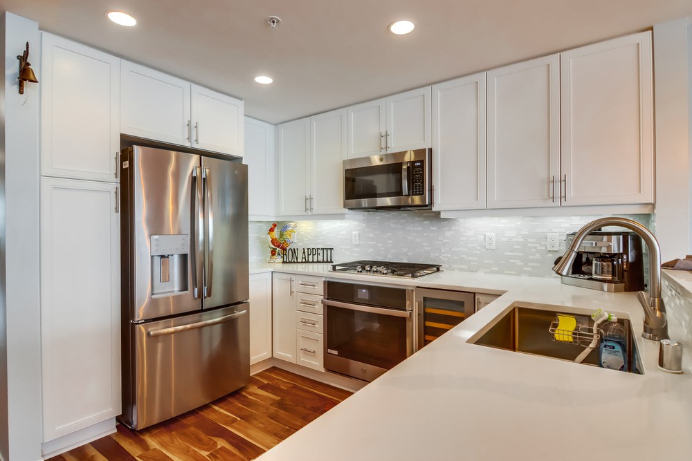 Virtual tour photo 21 of 54 for 555 Front St UNIT 2301