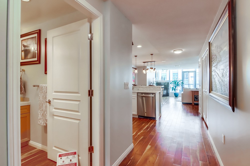 Virtual tour photo 25 of 54 for 555 Front St UNIT 2301