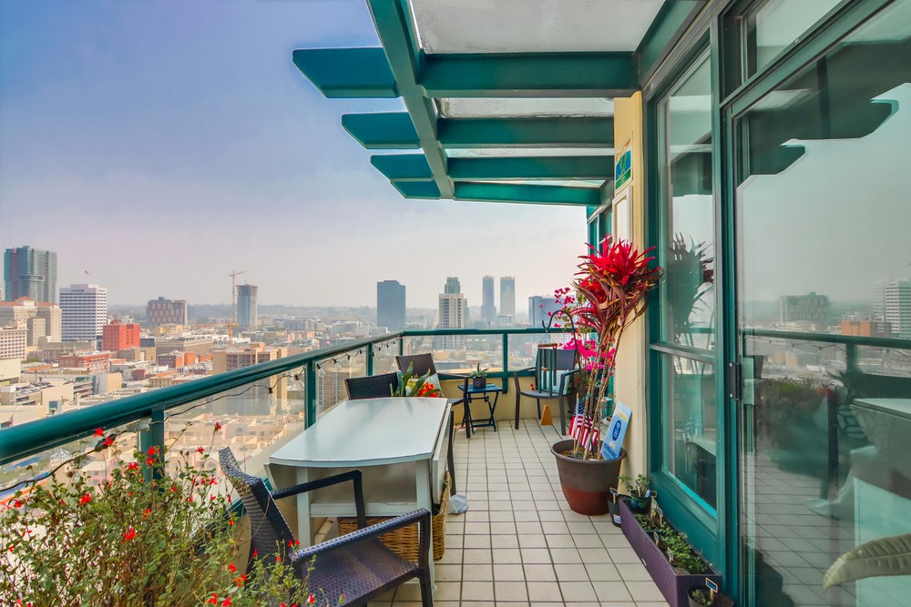 Virtual tour photo 49 of 54 for 555 Front St UNIT 2301