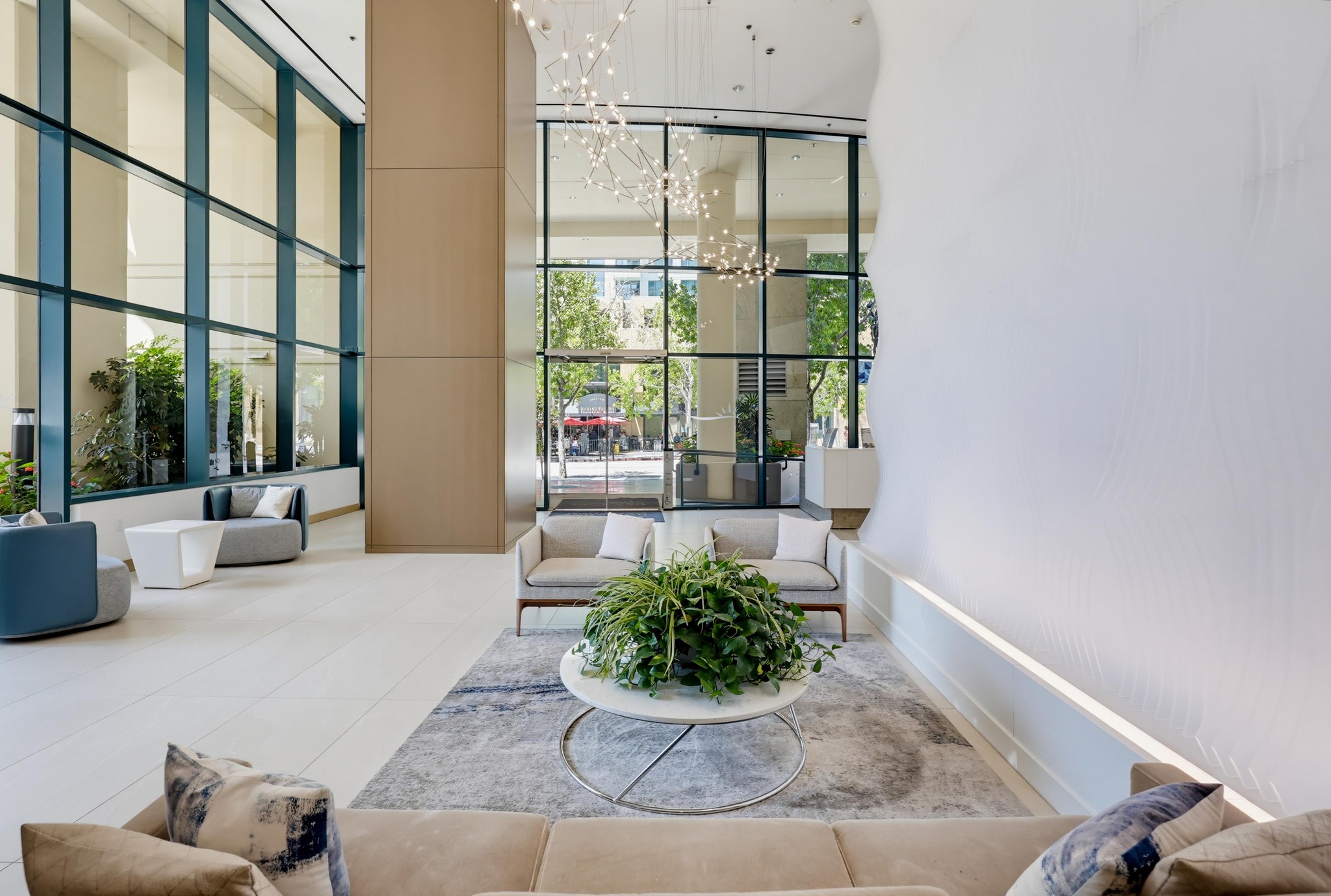 Virtual tour photo 12 of 101 for 555 Front St Unit 804