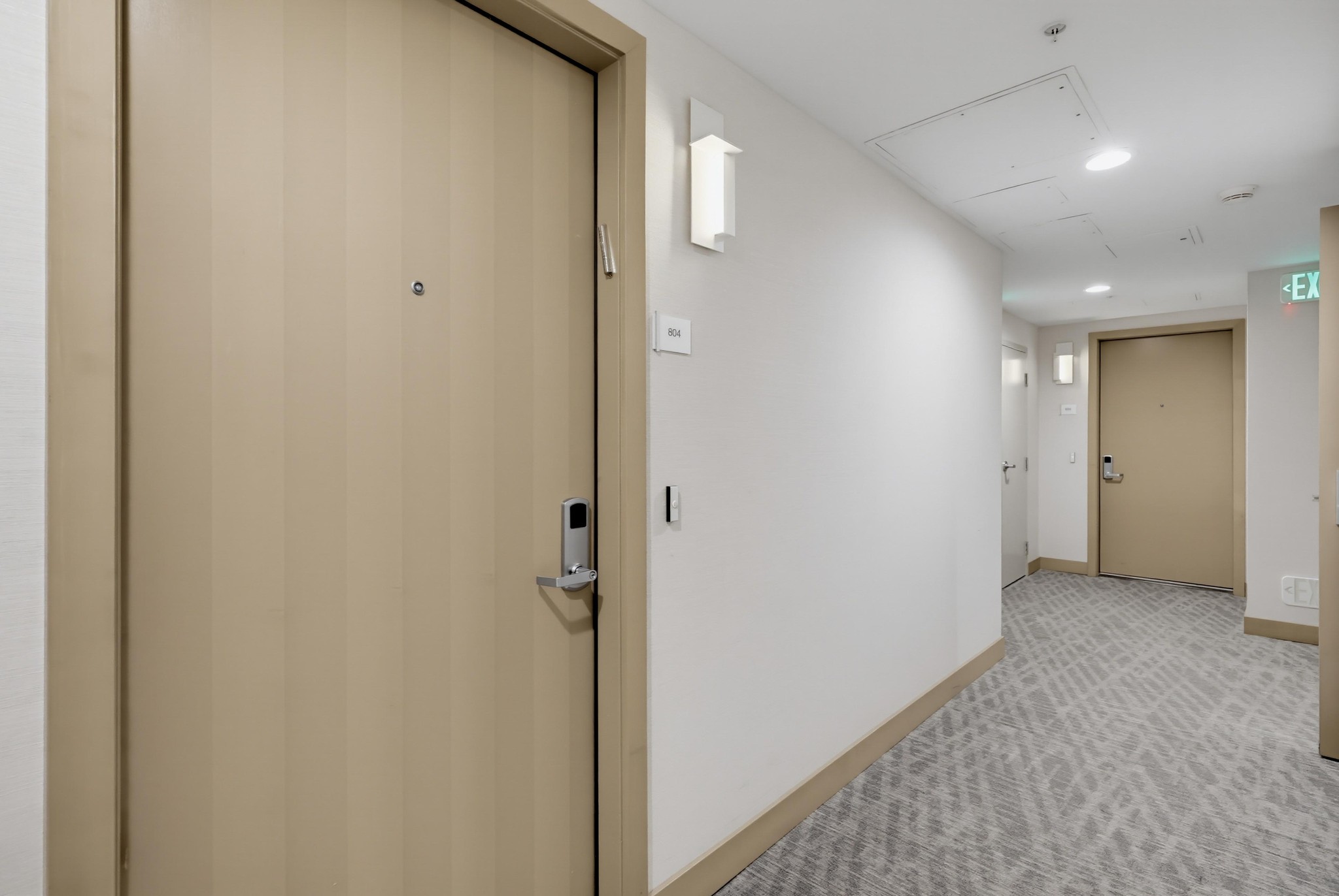 Virtual tour photo 13 of 101 for 555 Front St Unit 804