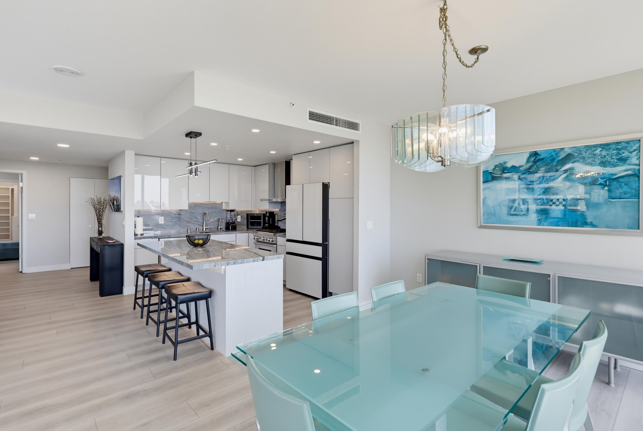Virtual tour photo 20 of 101 for 555 Front St Unit 804