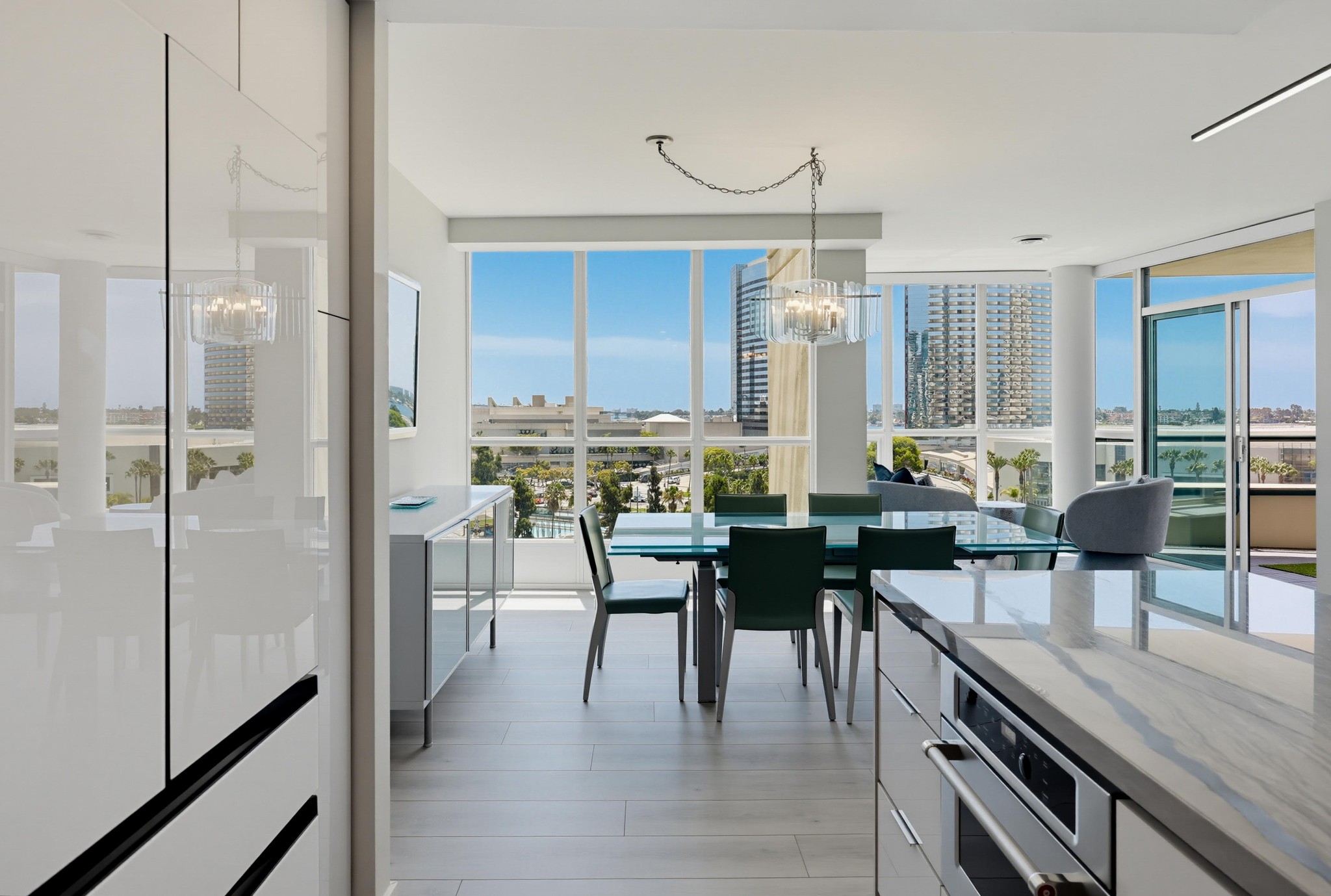 Virtual tour photo 28 of 101 for 555 Front St Unit 804