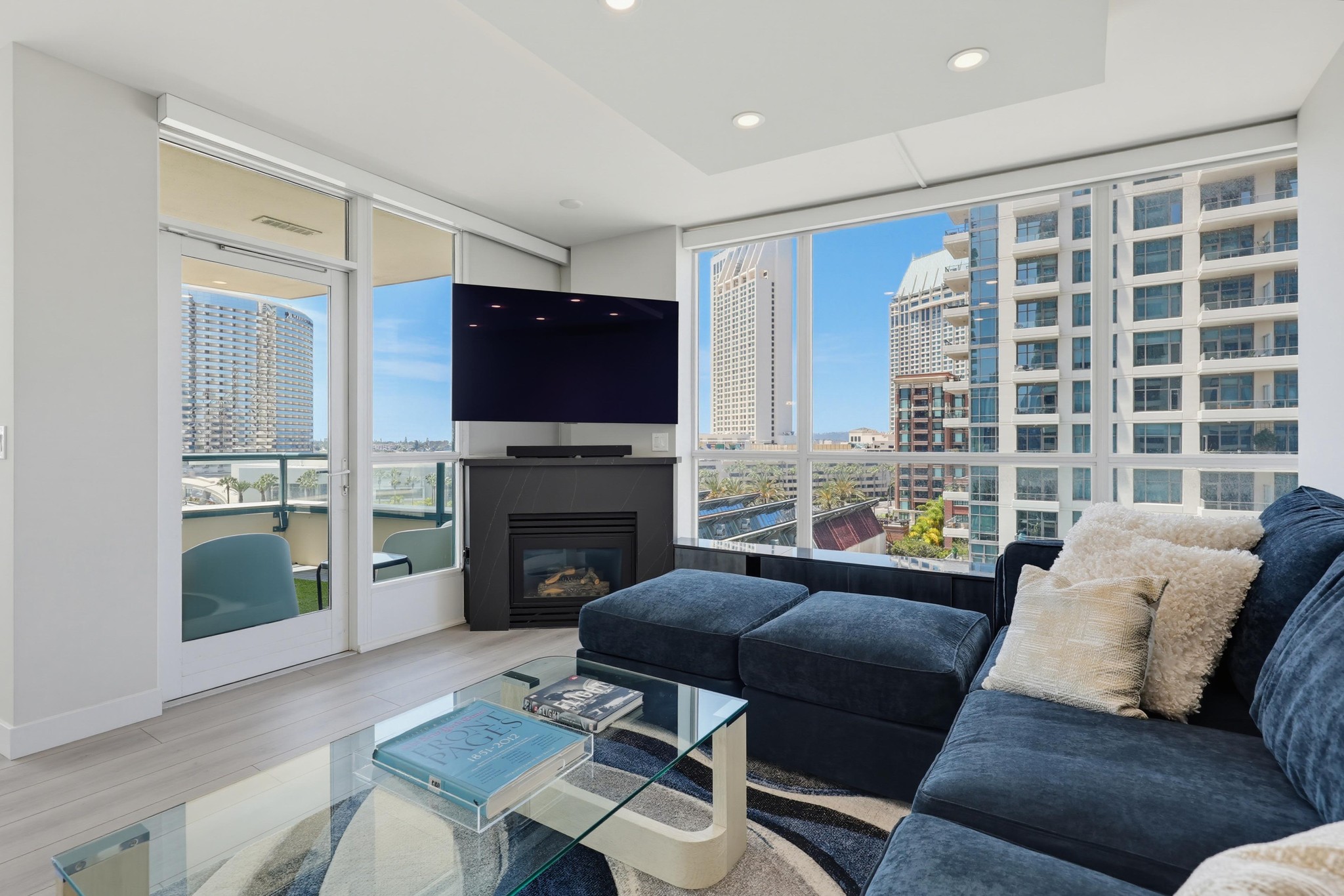 Virtual tour photo 35 of 101 for 555 Front St Unit 804