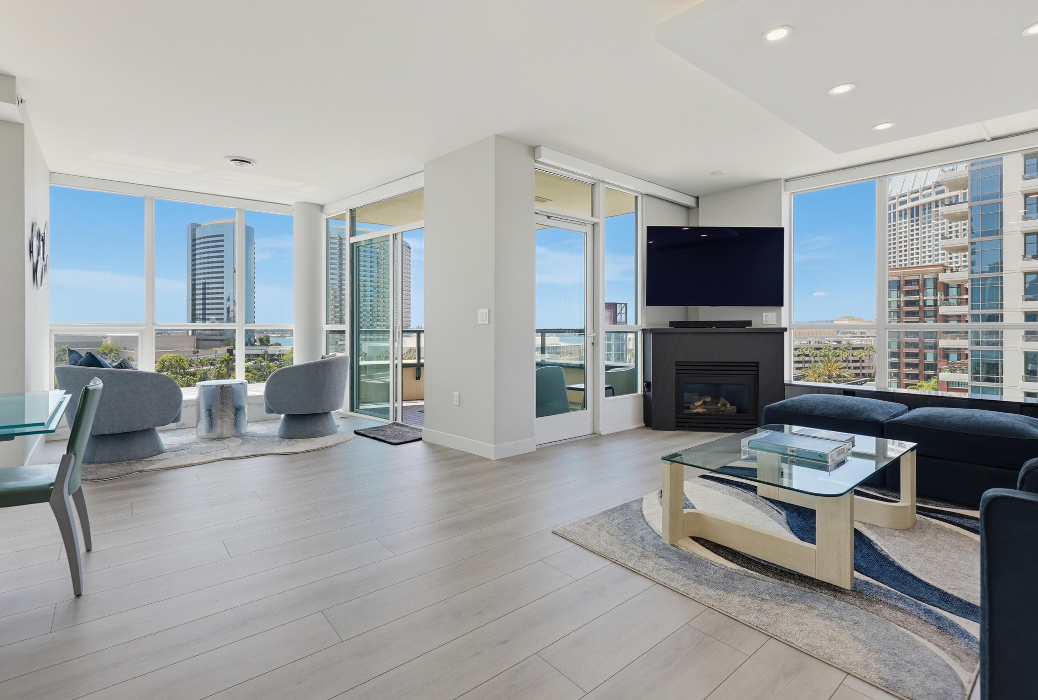 Virtual tour photo 37 of 101 for 555 Front St Unit 804