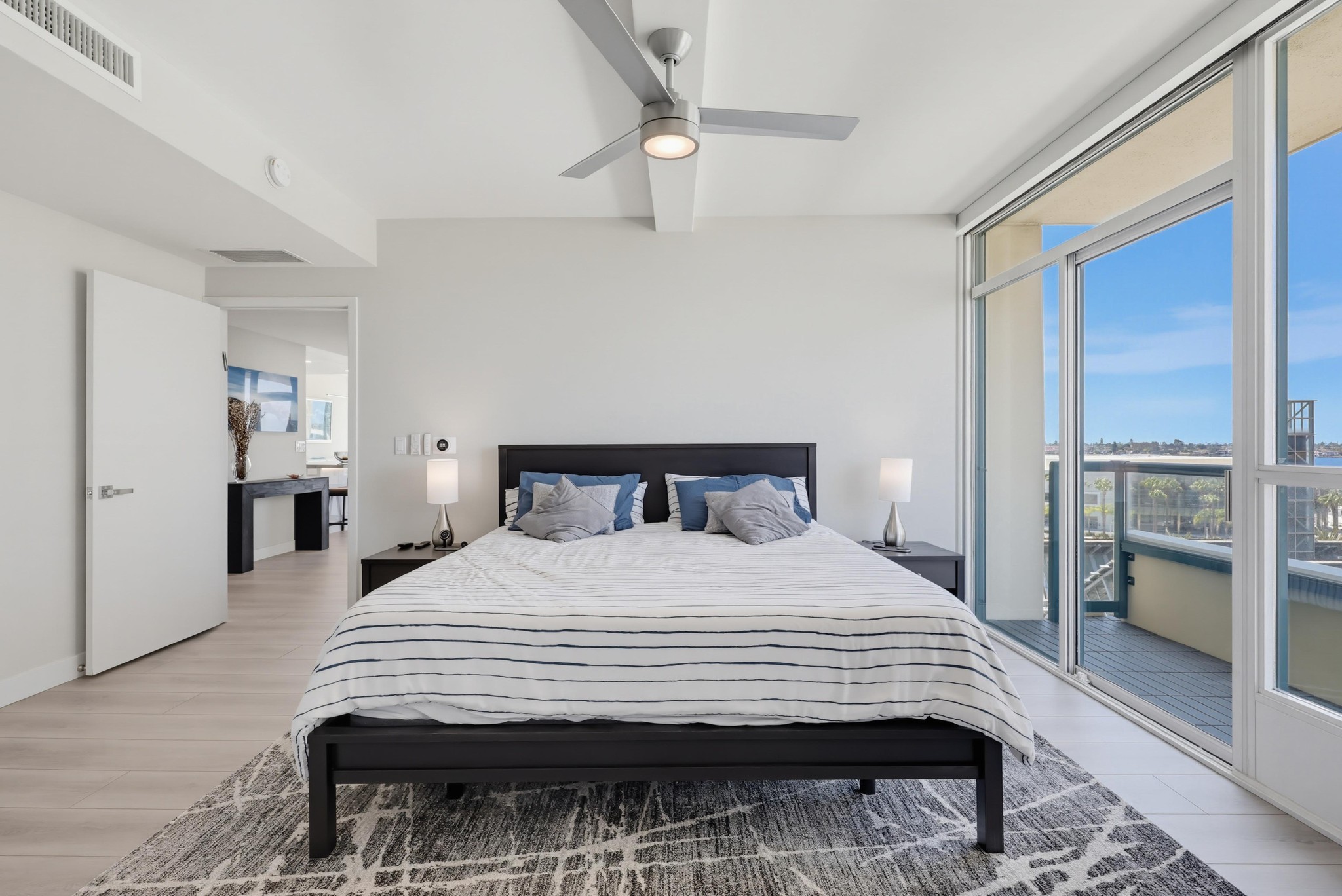 Virtual tour photo 58 of 101 for 555 Front St Unit 804