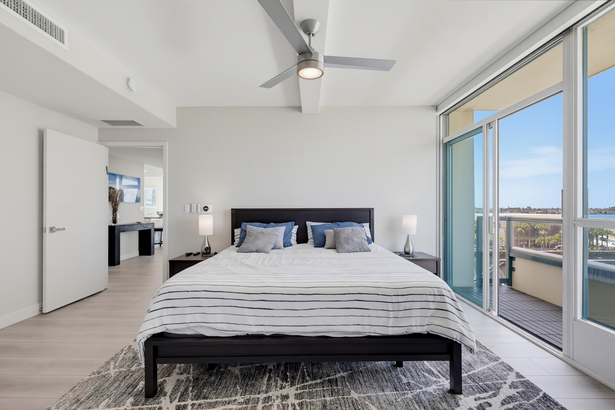 Virtual tour photo 69 of 101 for 555 Front St Unit 804