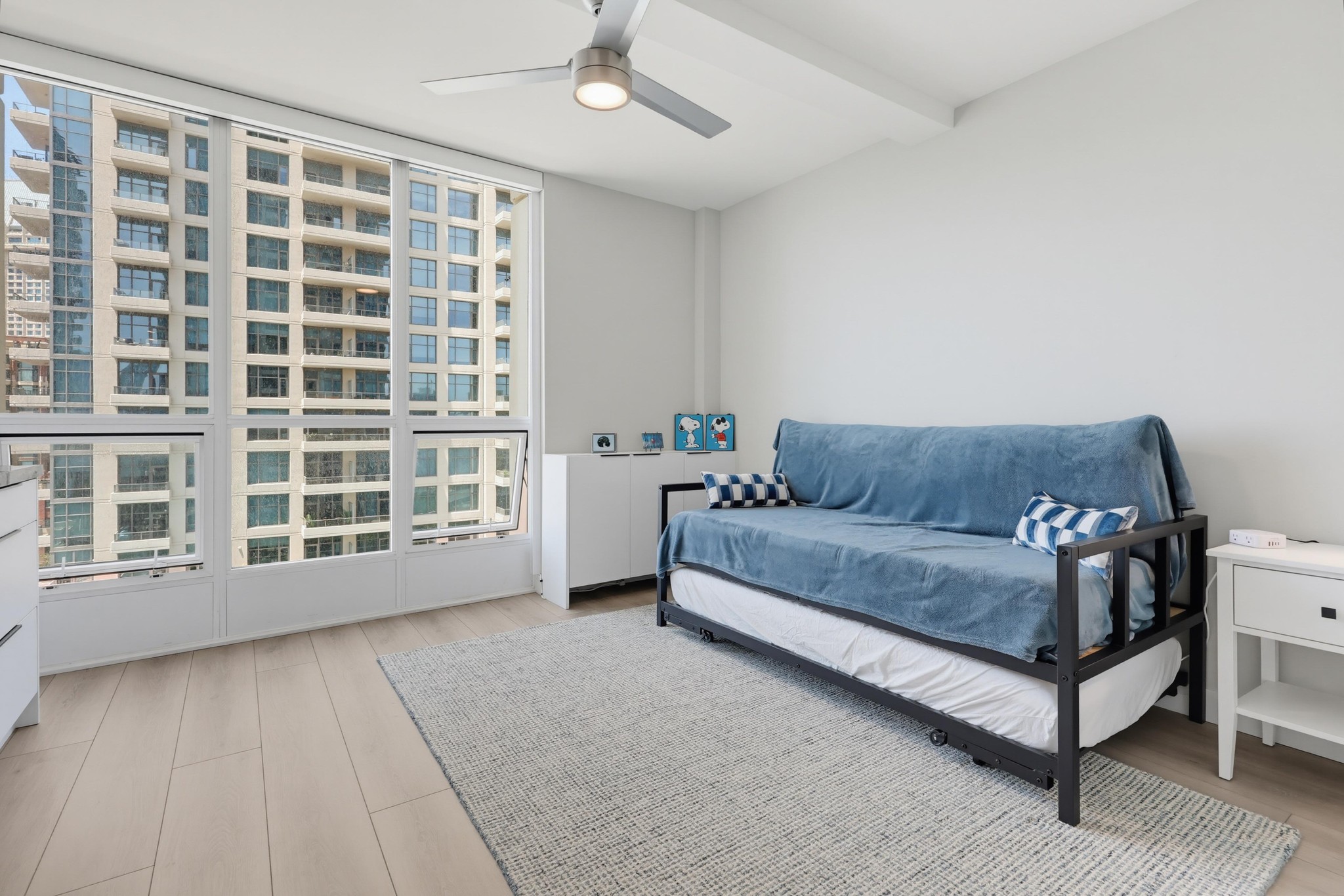 Virtual tour photo 74 of 101 for 555 Front St Unit 804