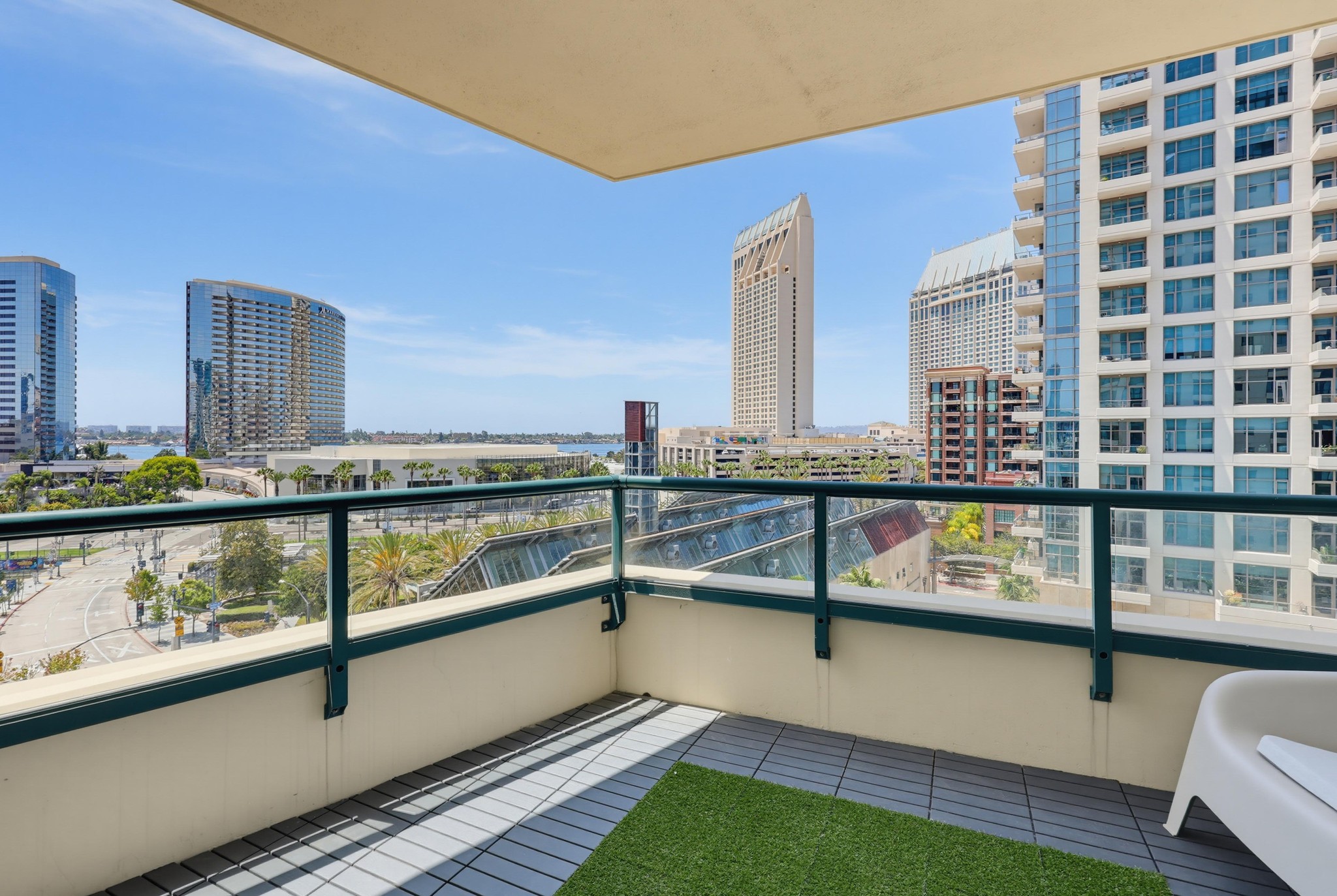 Virtual tour photo 79 of 101 for 555 Front St Unit 804
