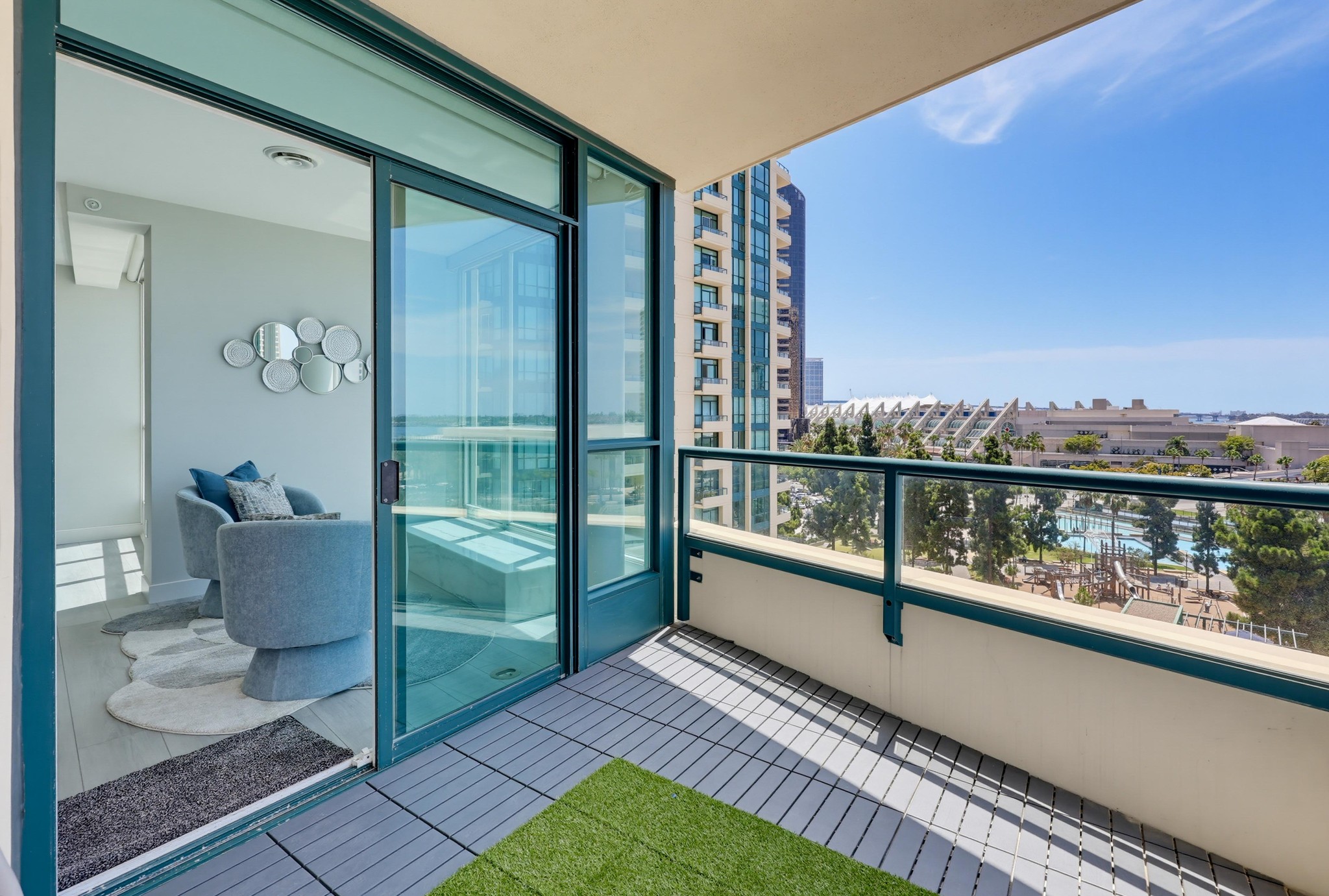 Virtual tour photo 81 of 101 for 555 Front St Unit 804