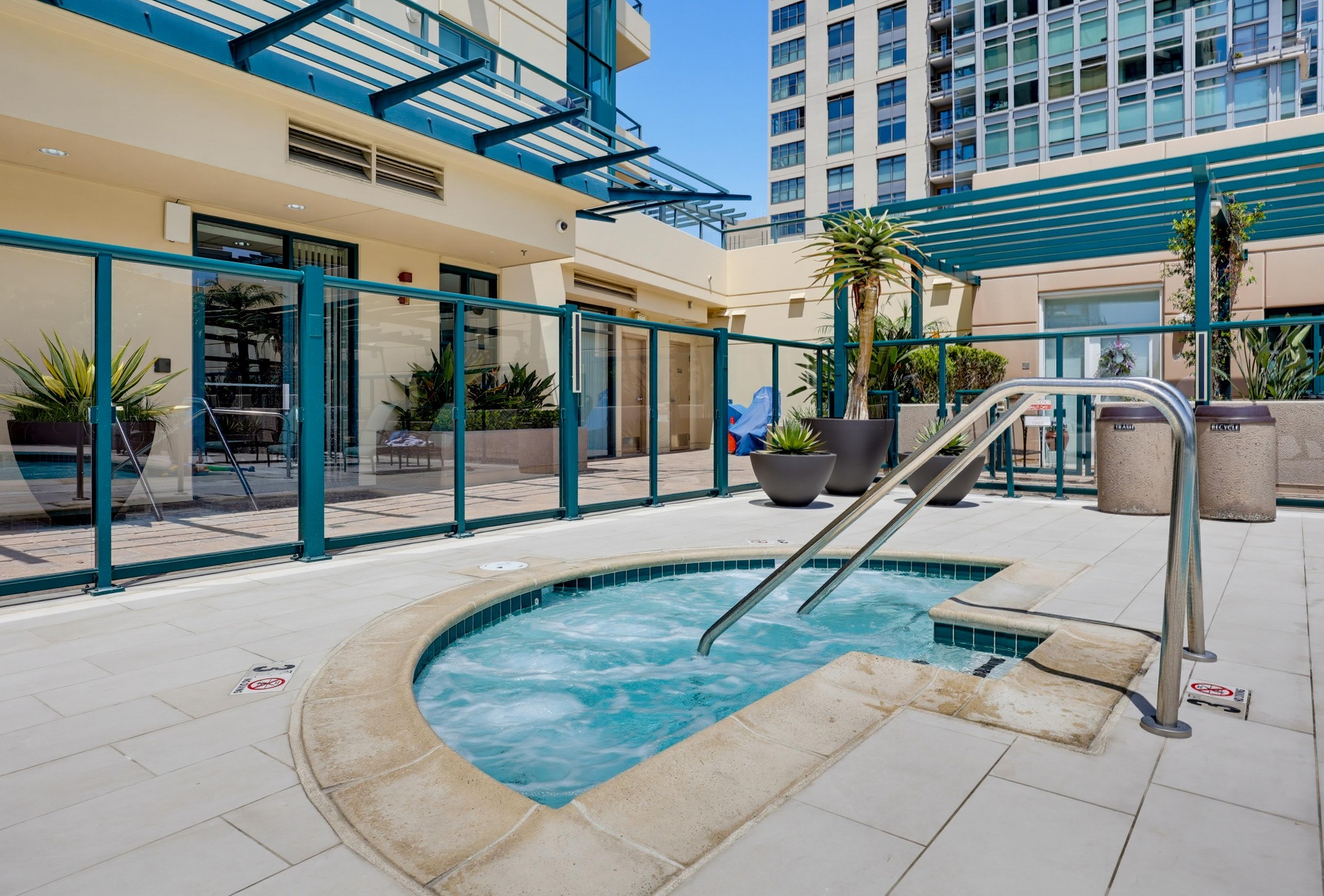 Virtual tour photo 97 of 101 for 555 Front St Unit 804