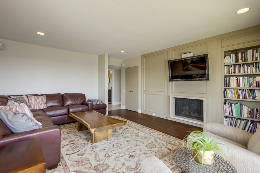 Virtual tour photo 44 of 132 for 555 San Antonio Ave