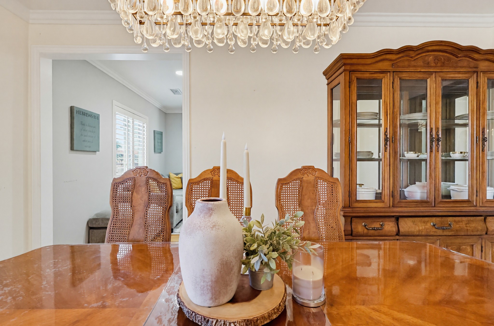Virtual tour photo 27 of 66 for 555 W Shadwell St