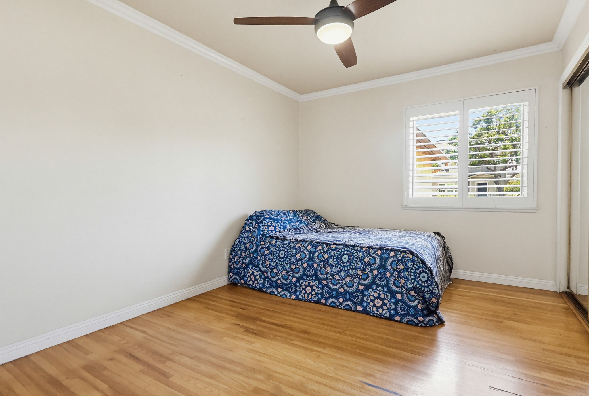 Virtual tour photo 35 of 66 for 555 W Shadwell St