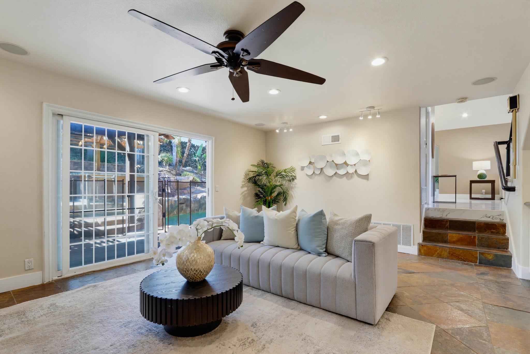 Virtual tour photo 28 of 72 for 5550 E Edgemar Ave