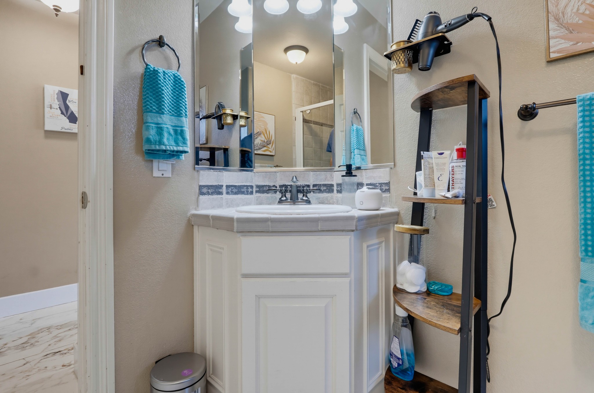 Virtual tour photo 38 of 72 for 5550 E Edgemar Ave