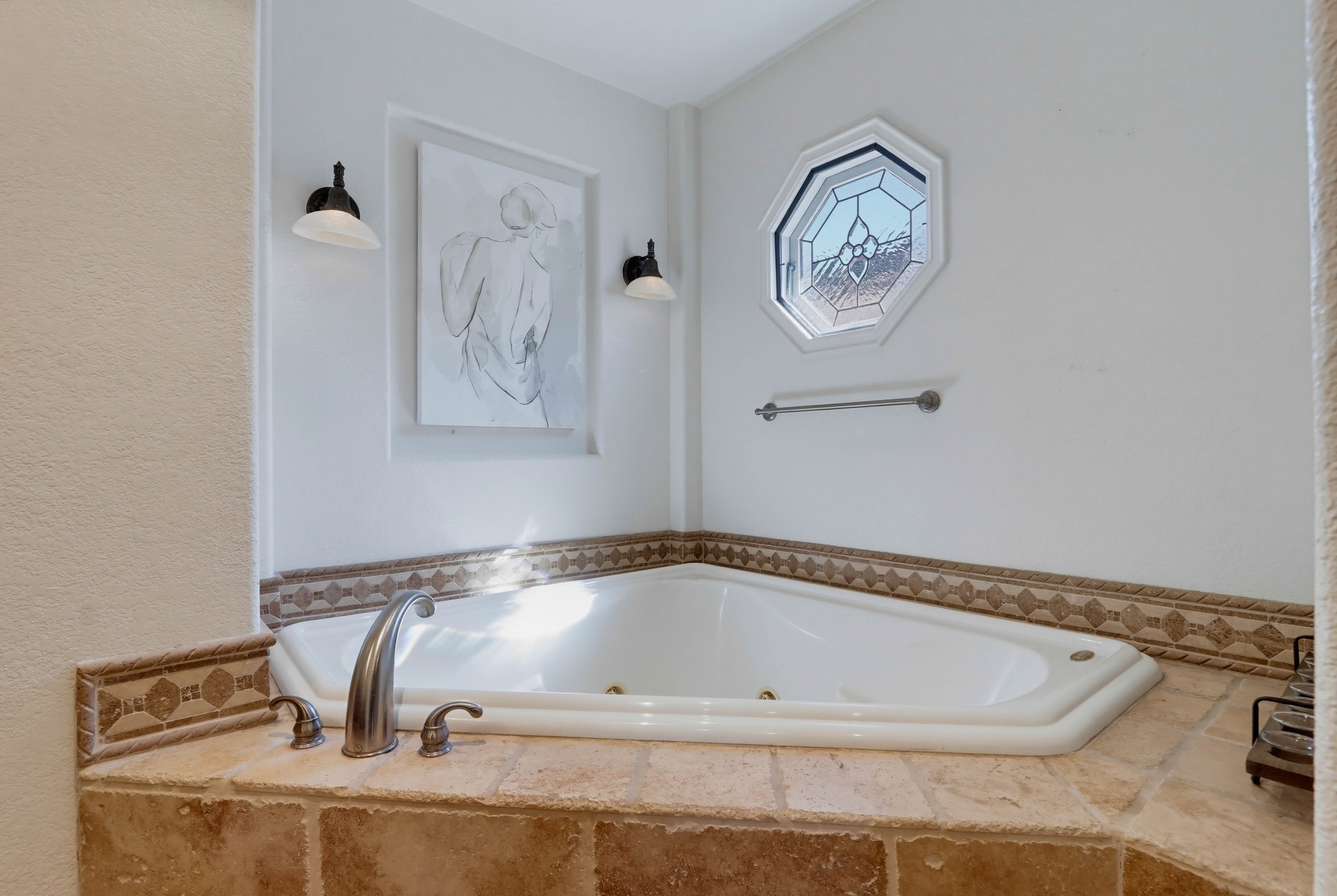 Virtual tour photo 47 of 72 for 5550 E Edgemar Ave