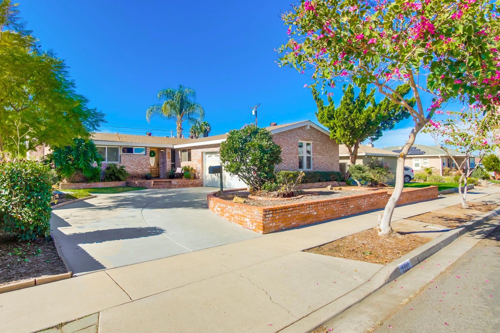 Virtual tour photo 1 of 48 for 5551 Gala Ave