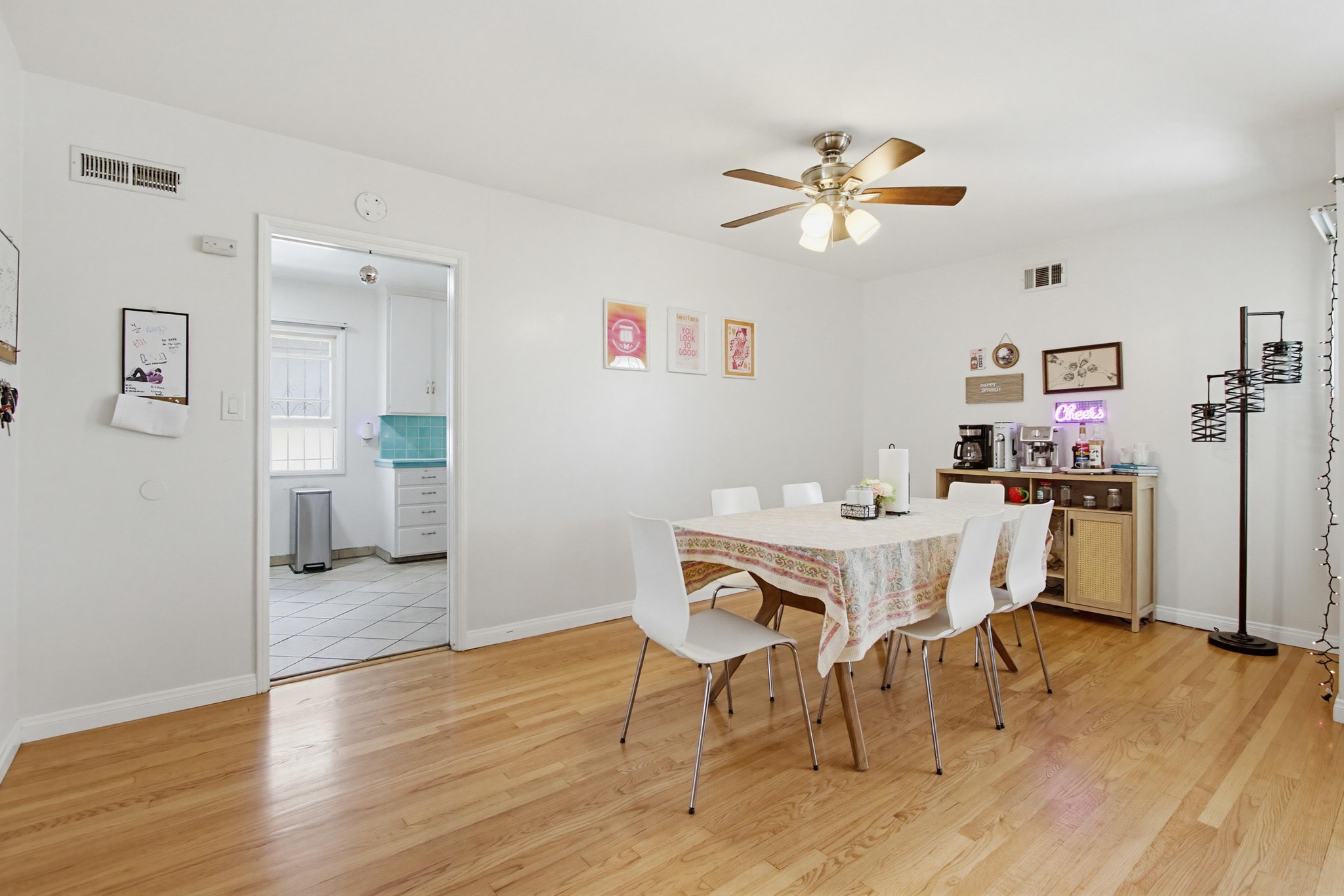 Virtual tour photo 10 of 44 for 5556 Mary Ln Dr
