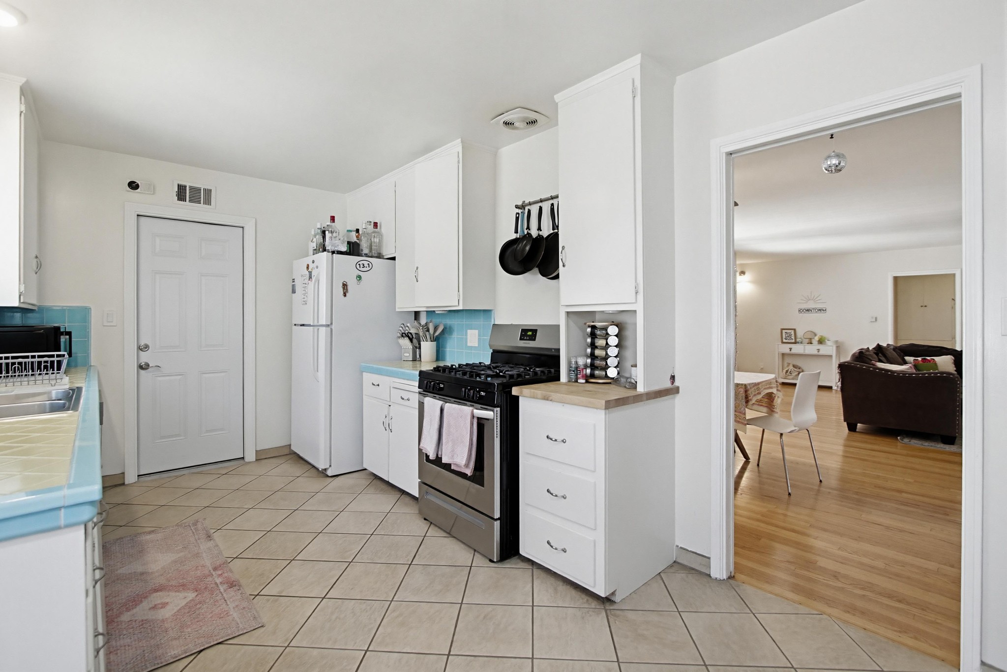 Virtual tour photo 13 of 44 for 5556 Mary Ln Dr