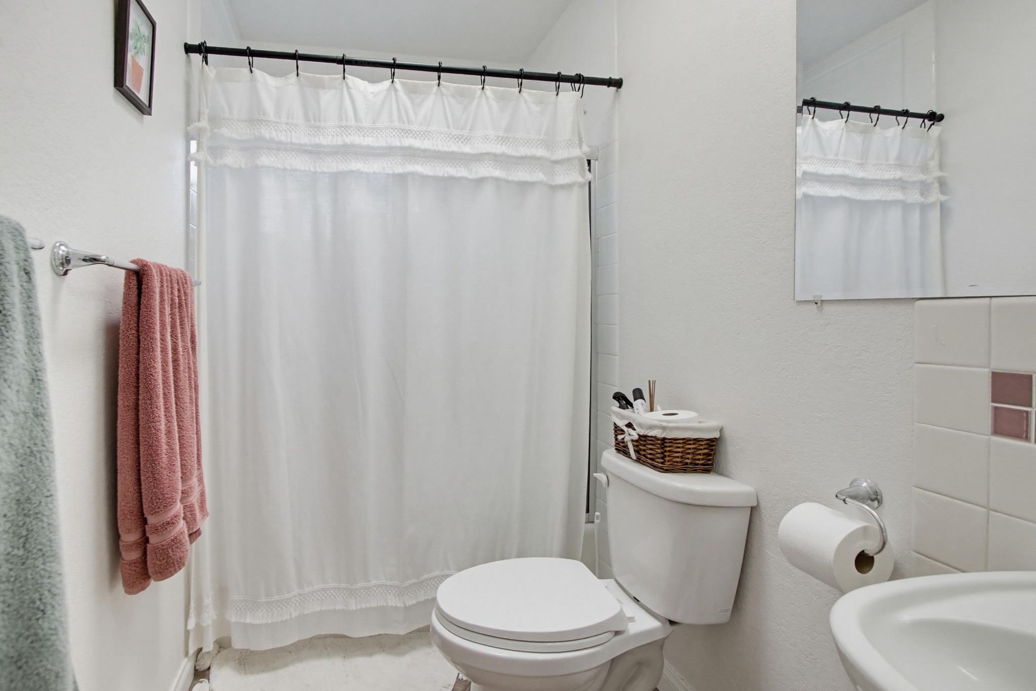 Virtual tour photo 19 of 44 for 5556 Mary Ln Dr