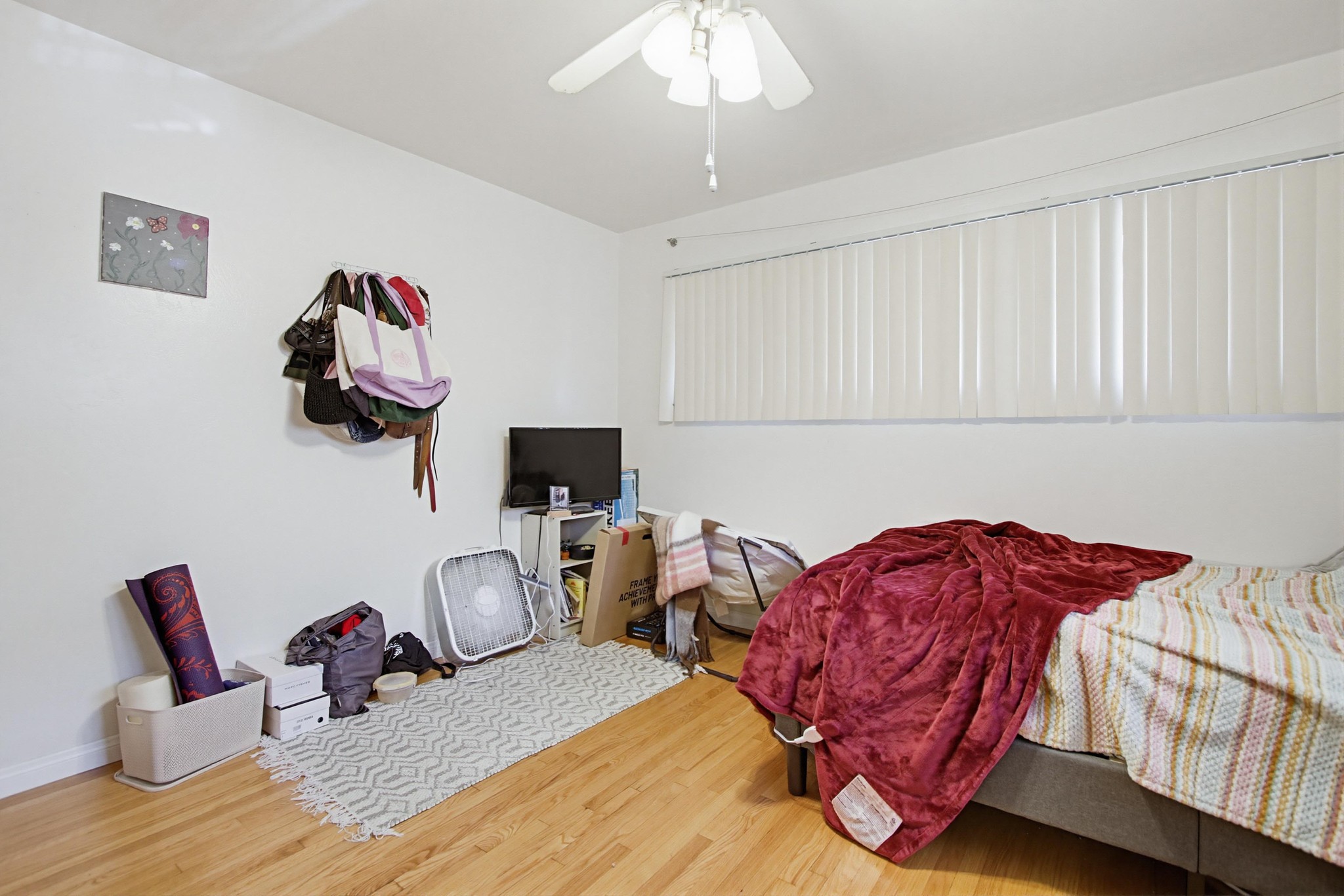 Virtual tour photo 35 of 44 for 5556 Mary Ln Dr