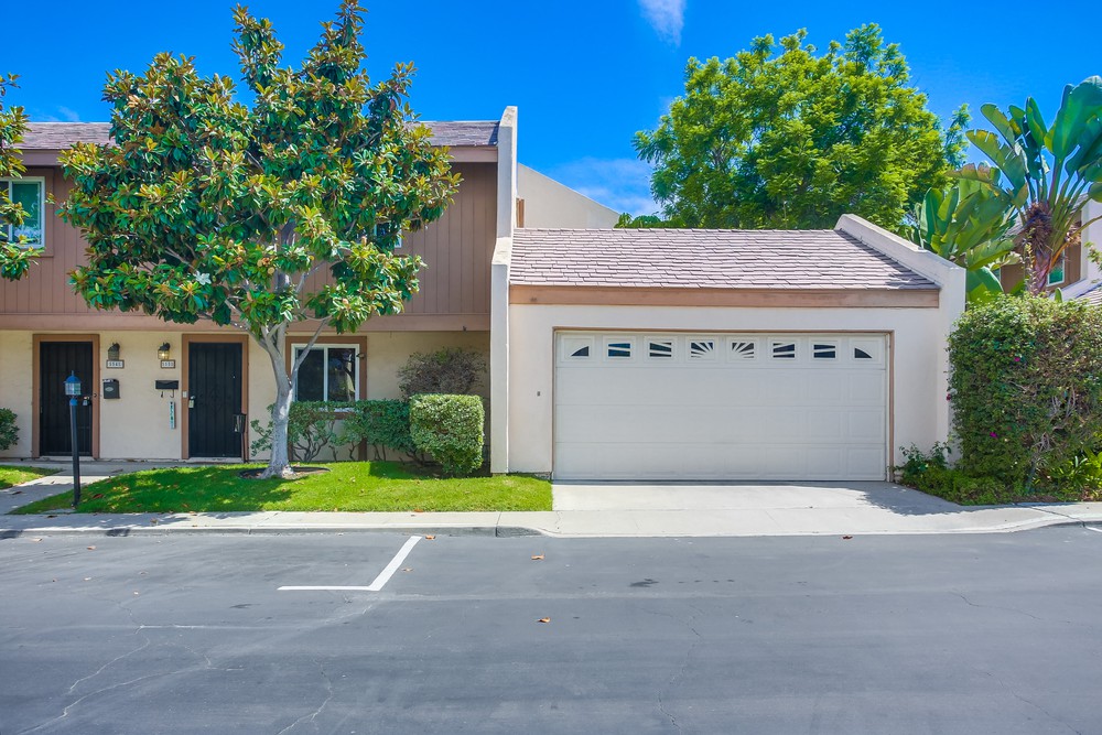 Virtual tour photo 3 of 45 for 5558 Caminito Katerina